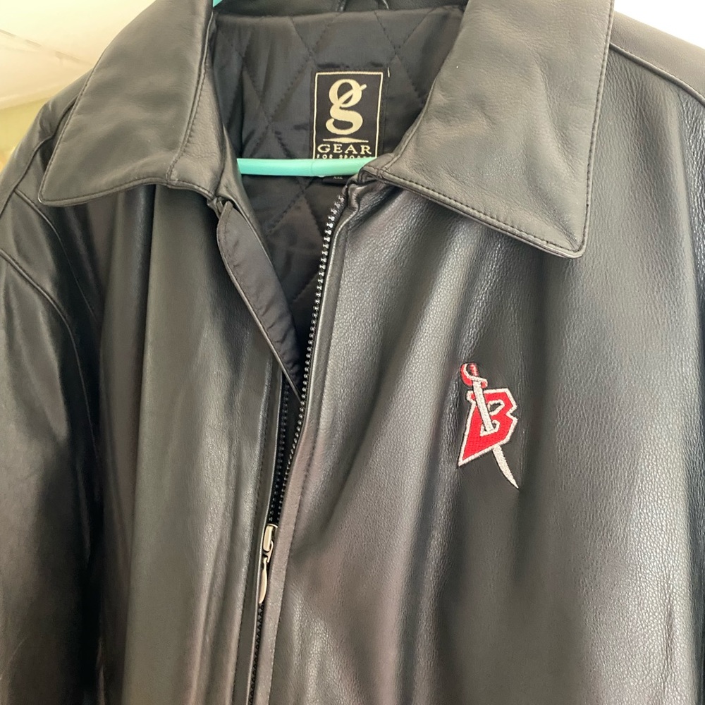 Vintage NHL Buffalo Sabres leather coat 2XL